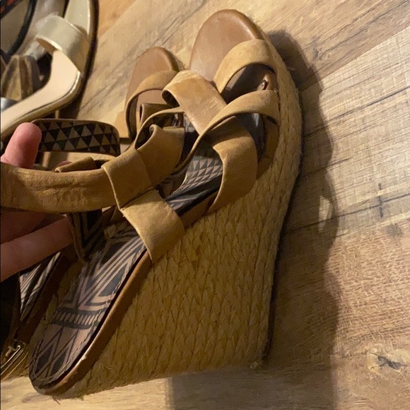 Wedges - Picture 2 of 6